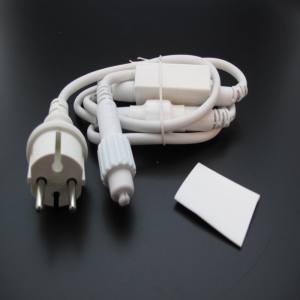 MK 001-012 Anschlusskabel Weiss Schuko-Stecker für LED-Produkte System IP 67 Quick Fix