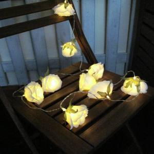 LED Batterie Lichterkette Rosen Blüten Cremeweiss 10 warmweisse LED