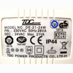 Steckernetzteil DE-21-24W Weiss Netzteil 24V AC 21 VA Trafo Transformator IP44