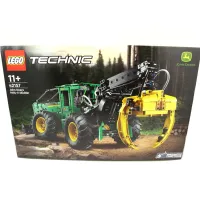 Lego Technic John Deere 42157